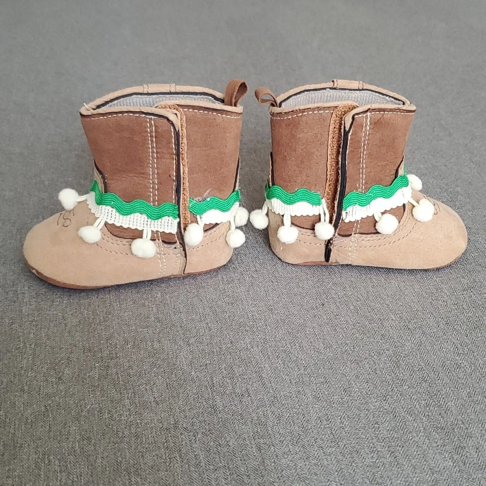 *SOLD* Western Baby Soft Sole Cowboy Boots - Picture 5 of 6